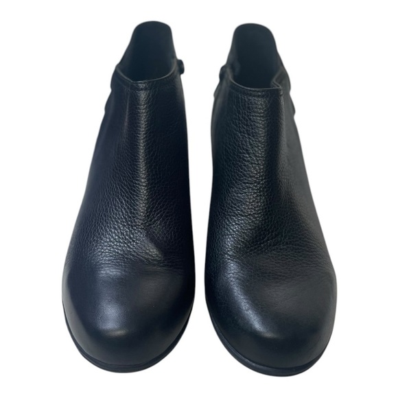 Collection By Clarks Women’s Valorie 2 Ashly Black Leather Ankle Booties - Picture 2 of 9